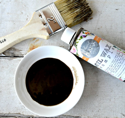 Sweet Pickins Oil Wax in Dark