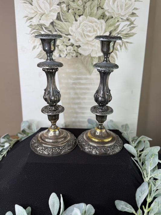 Vintage Sheridan Silver Plated Candlesticks: Ornate Floral Design