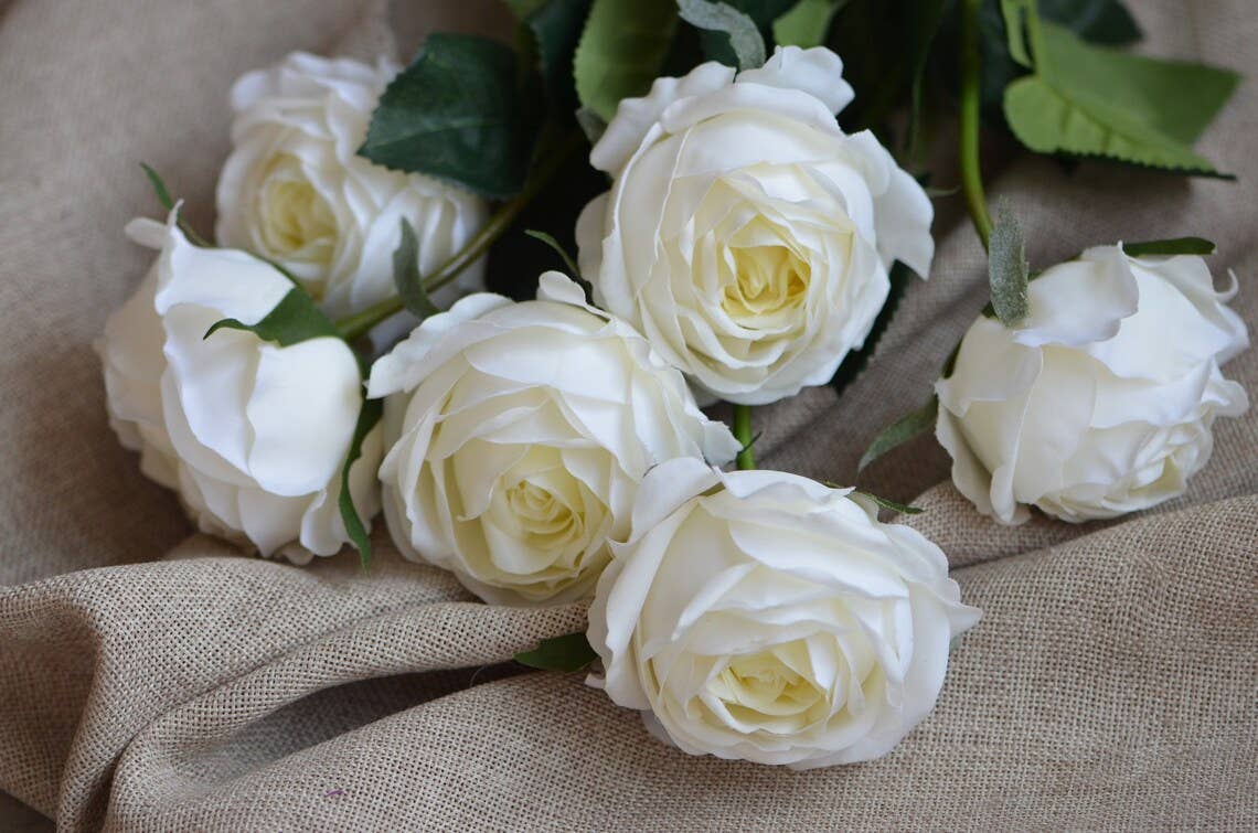 Ultra Realist: Real Touch Cabbage Head Rose