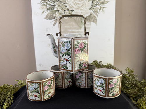 Japanese Andrea by Sadek hexagon teapot and 4 cups
