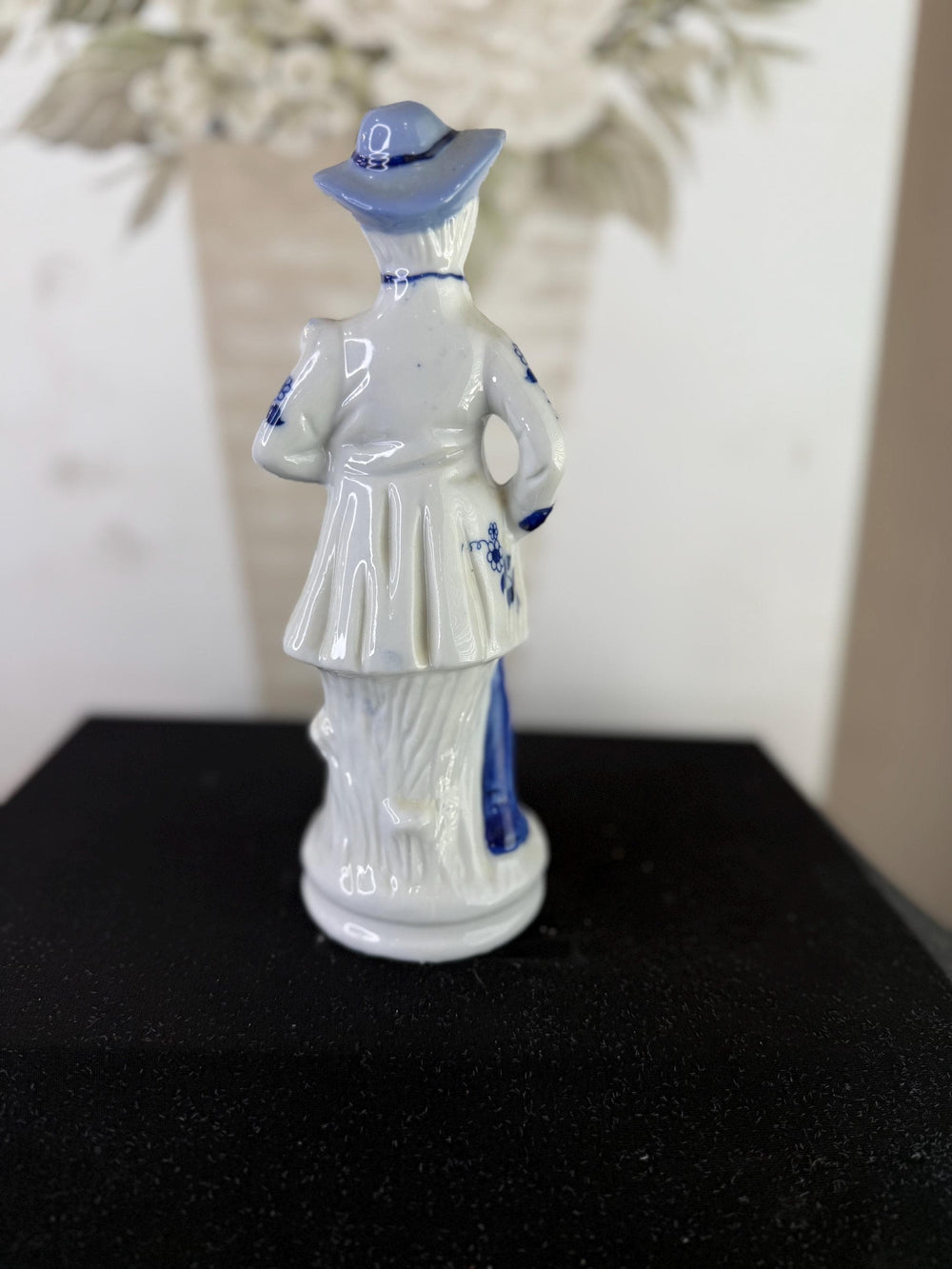 Victorian  fine porcelain figurine
