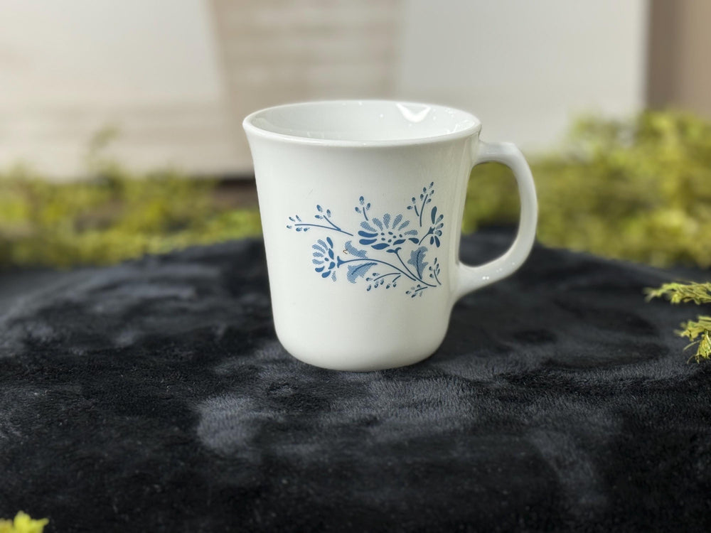 CORNING "COLONIAL MIST" Mug Coffee Cup Milk Glass White with Blue Flowers