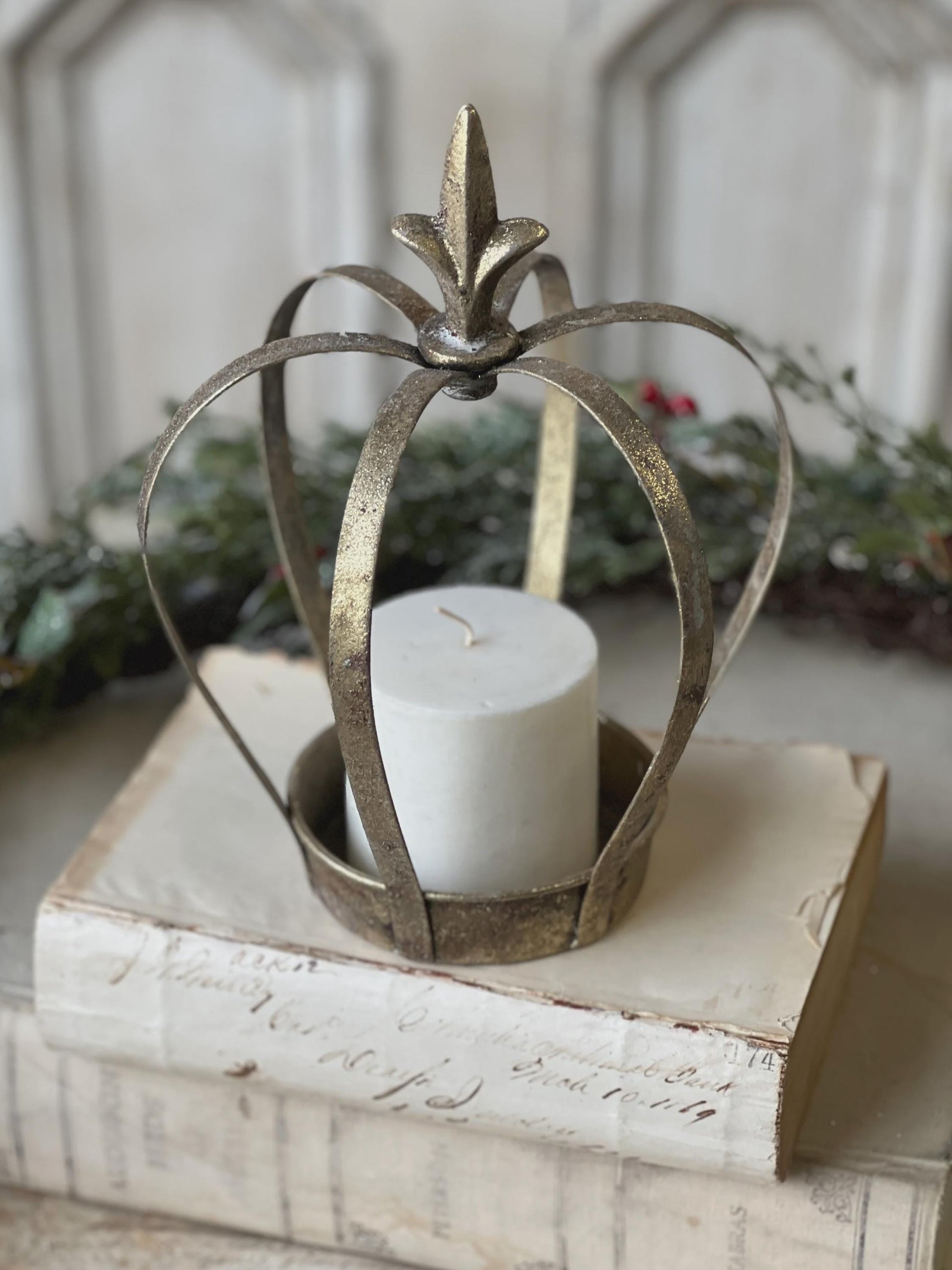 Diadem Candle Holder | 9" |