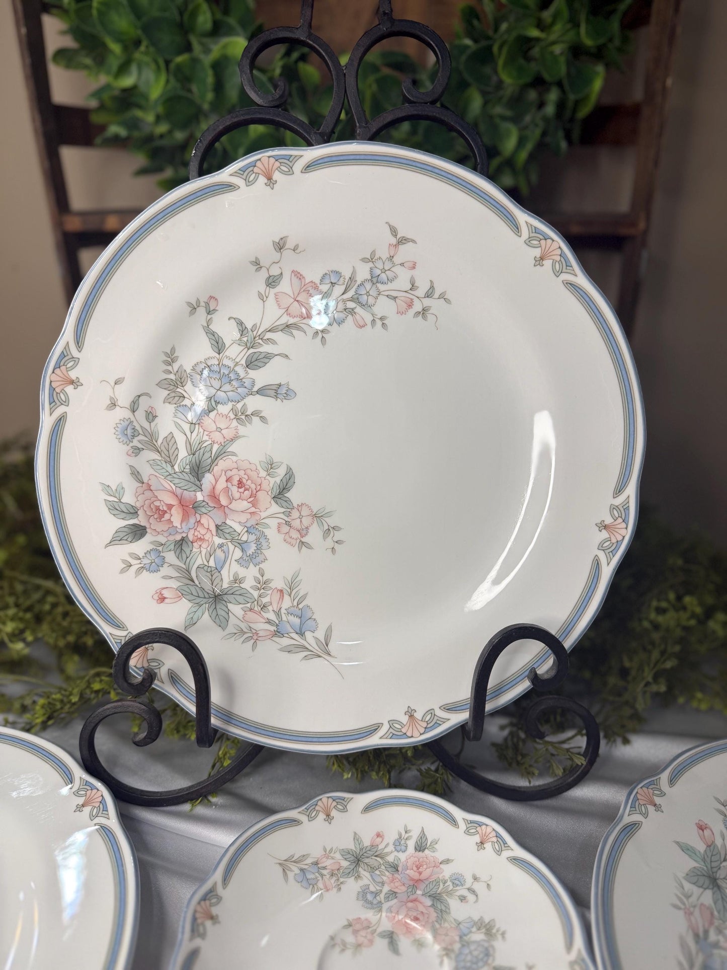 Discontinued Noritake Primachina Brighton Springs plates