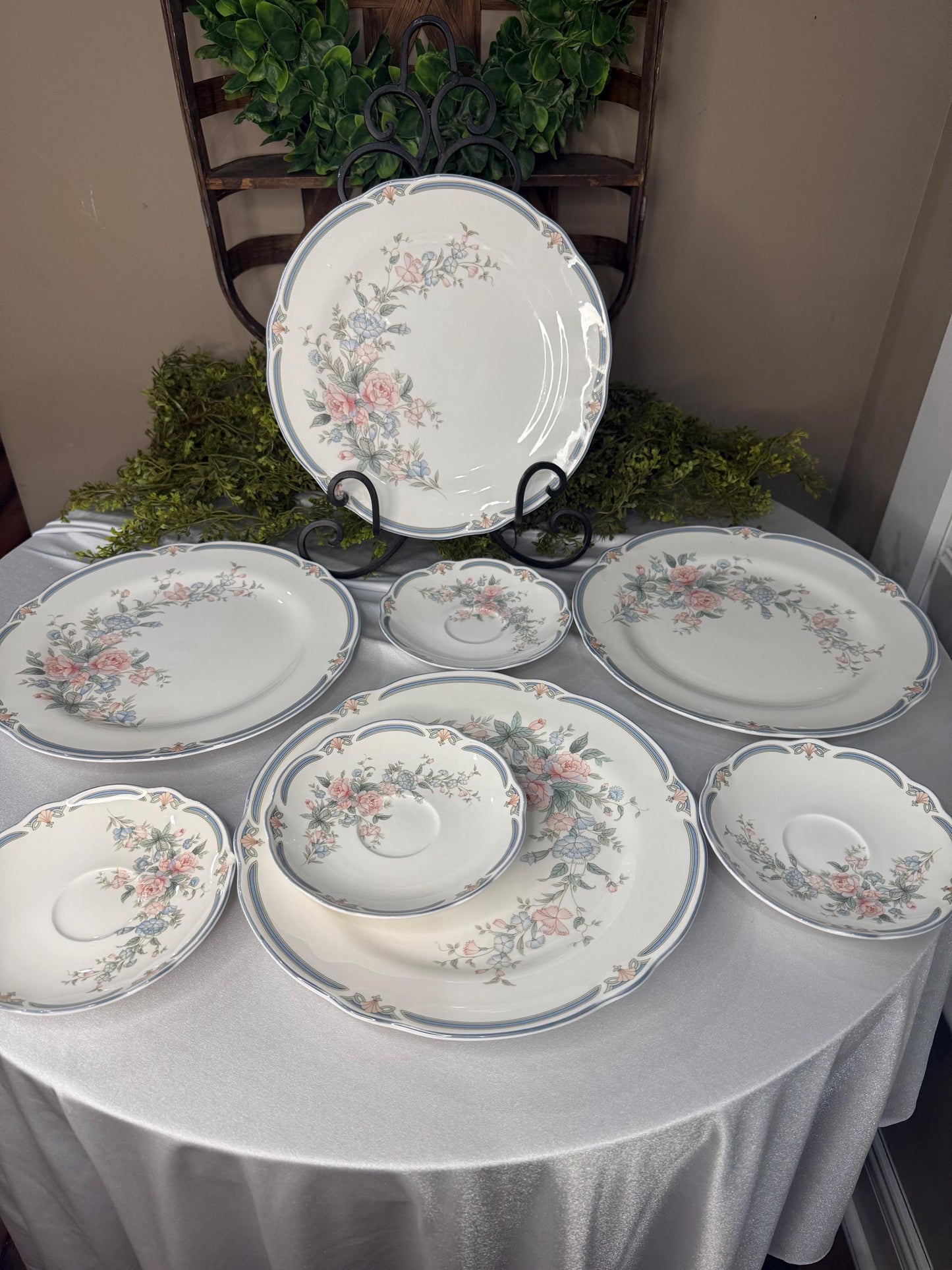 Discontinued Noritake Primachina Brighton Springs plates