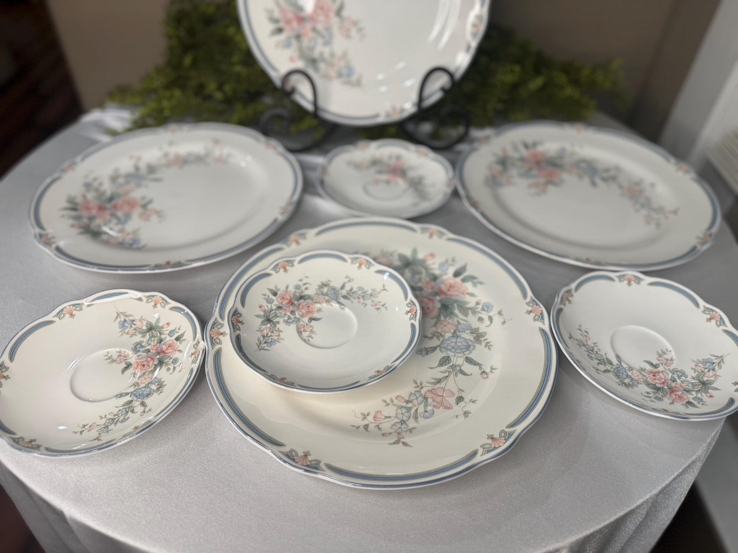 Discontinued Noritake Primachina Brighton Springs plates