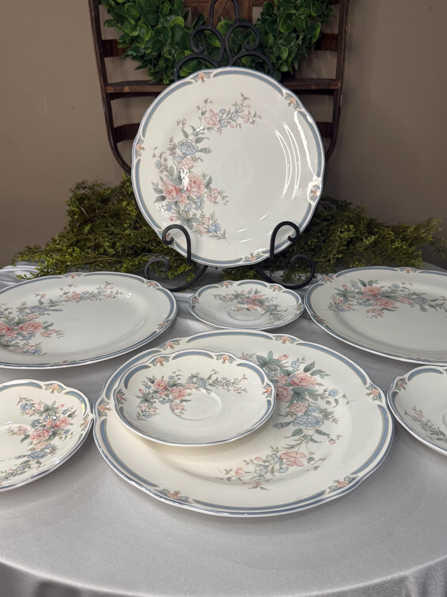 Discontinued Noritake Primachina Brighton Springs plates