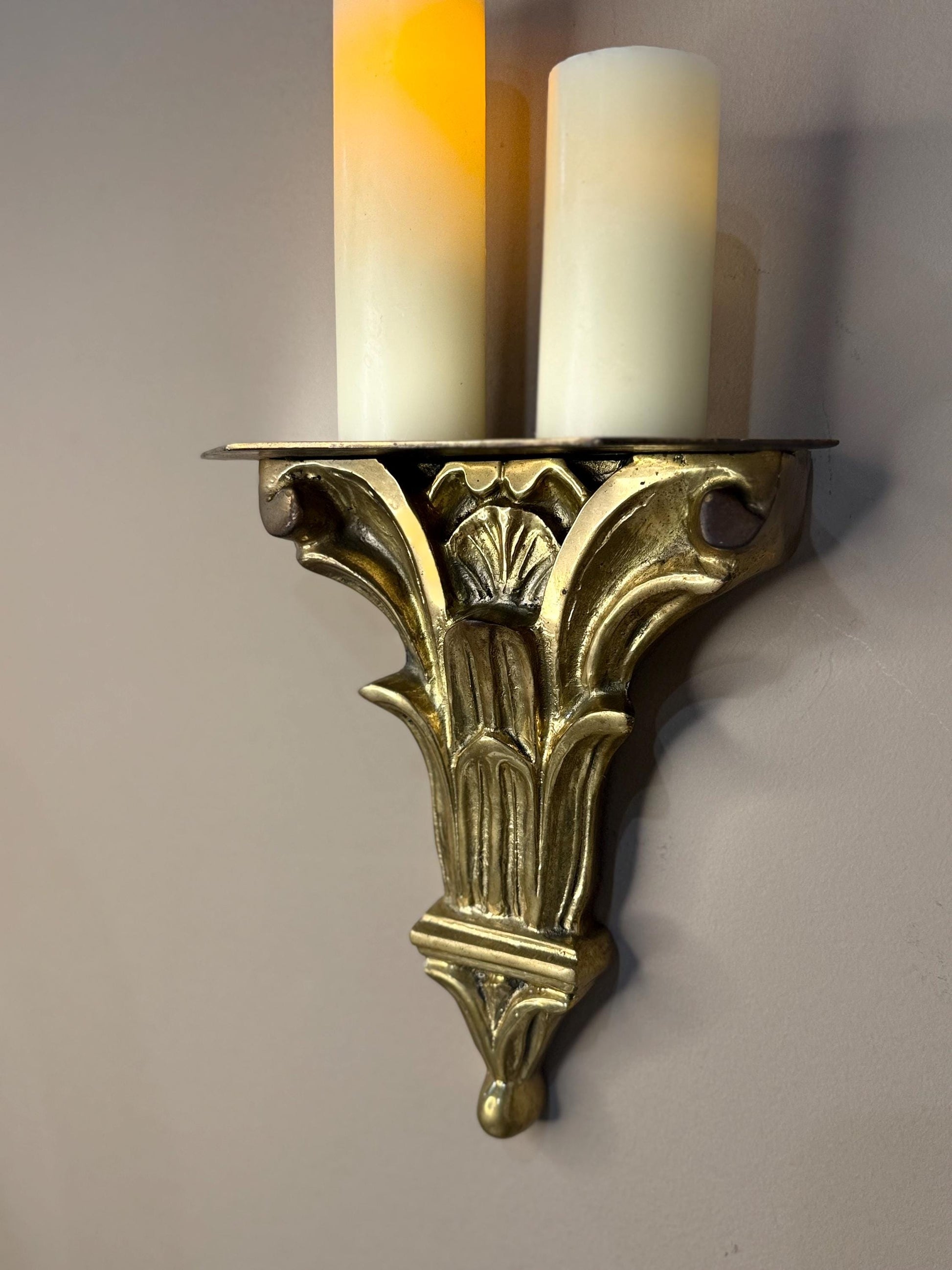 Italian Neoclassical Corinthian Style solid brass wall Bracket Shelf by Hollywood Regency