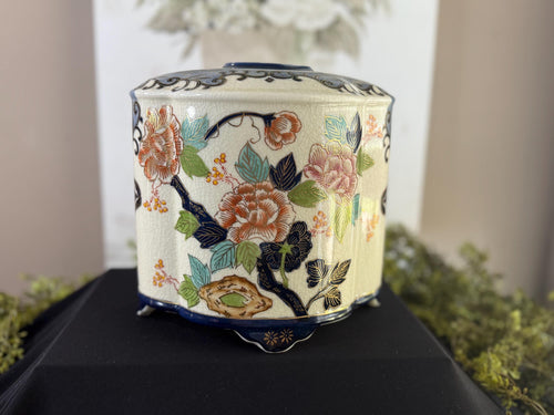 Japanese Andrea by Sadel Satsuma vase