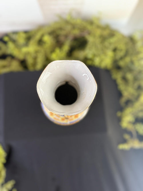 Japanese Satsuma style gisha girls vase