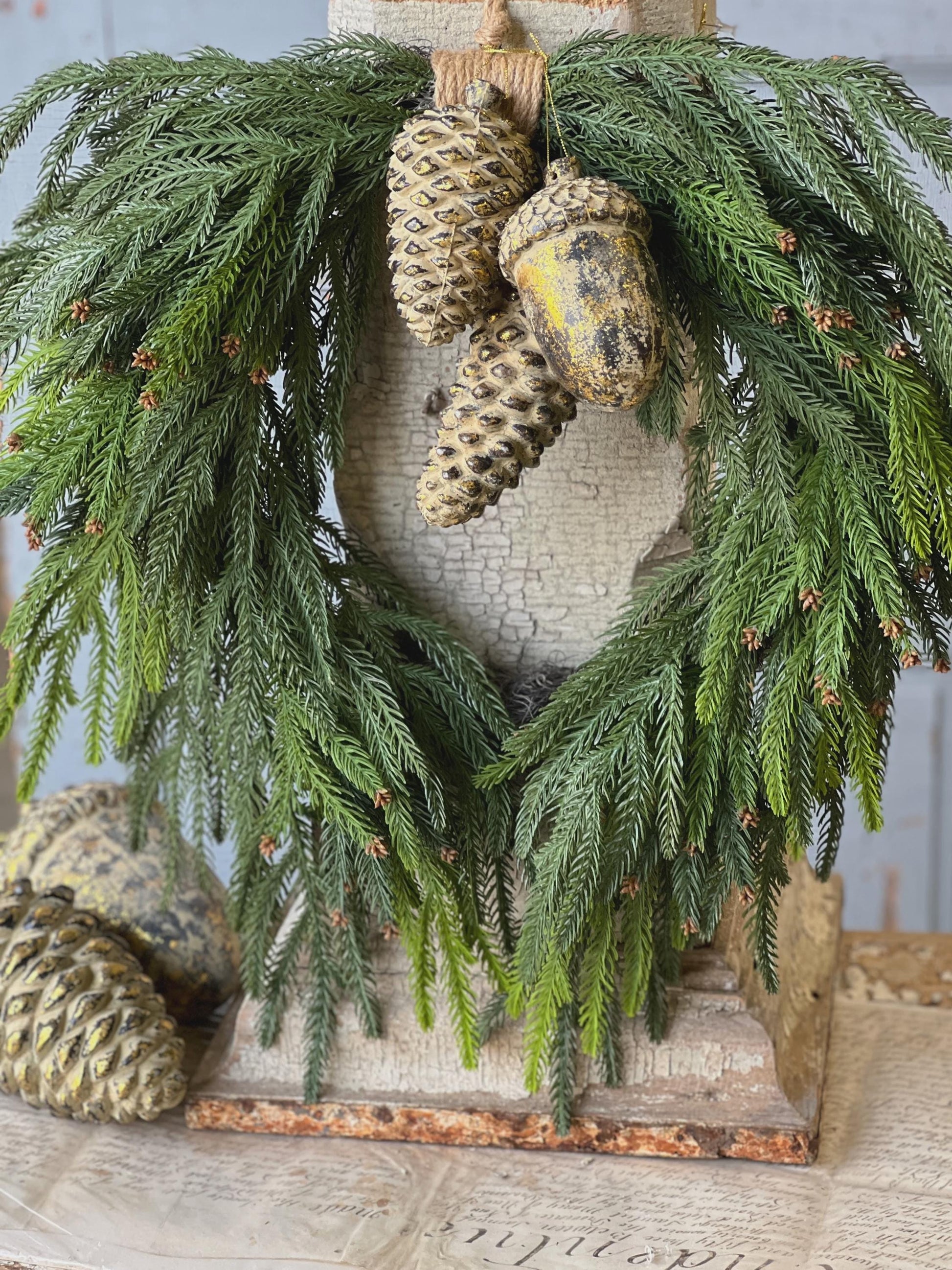 Nature's Masterpiece | 5" | Acorn |