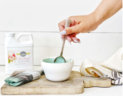 Sweet Pickins Milk Paint - Extra Bond