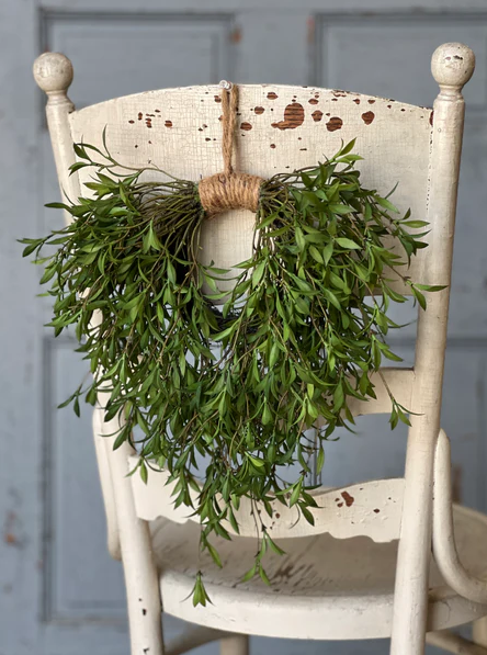 Sundial Leaves Hanging Wreath | 14"