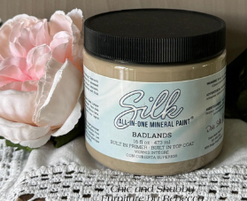 Silk All-In-One Mineral Paint in Bad Lands