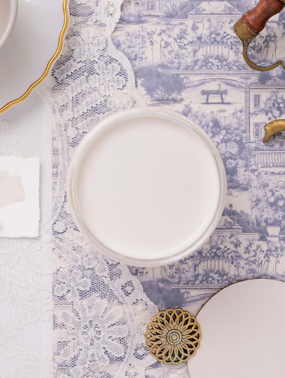 Silk All-In-One Mineral Paint in Chantilly