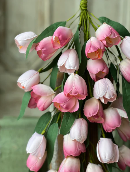 23" Releve' Tulip Drop