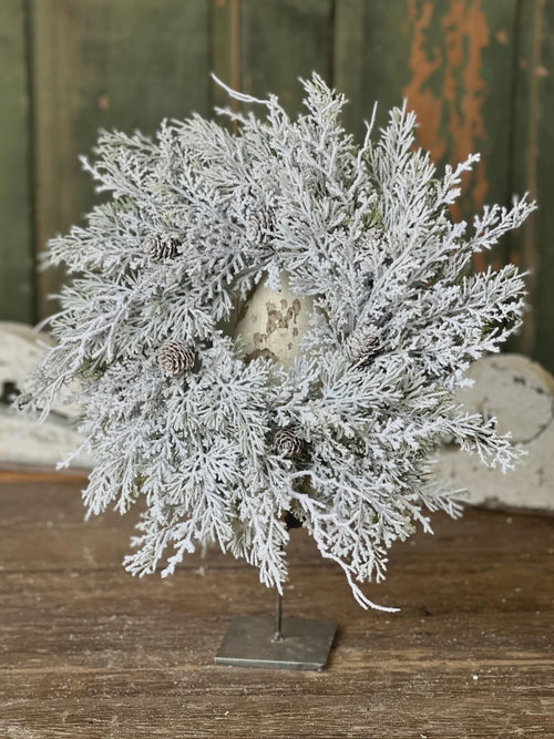 Snowy Nobility Cedar Candle Ring | 16" |
