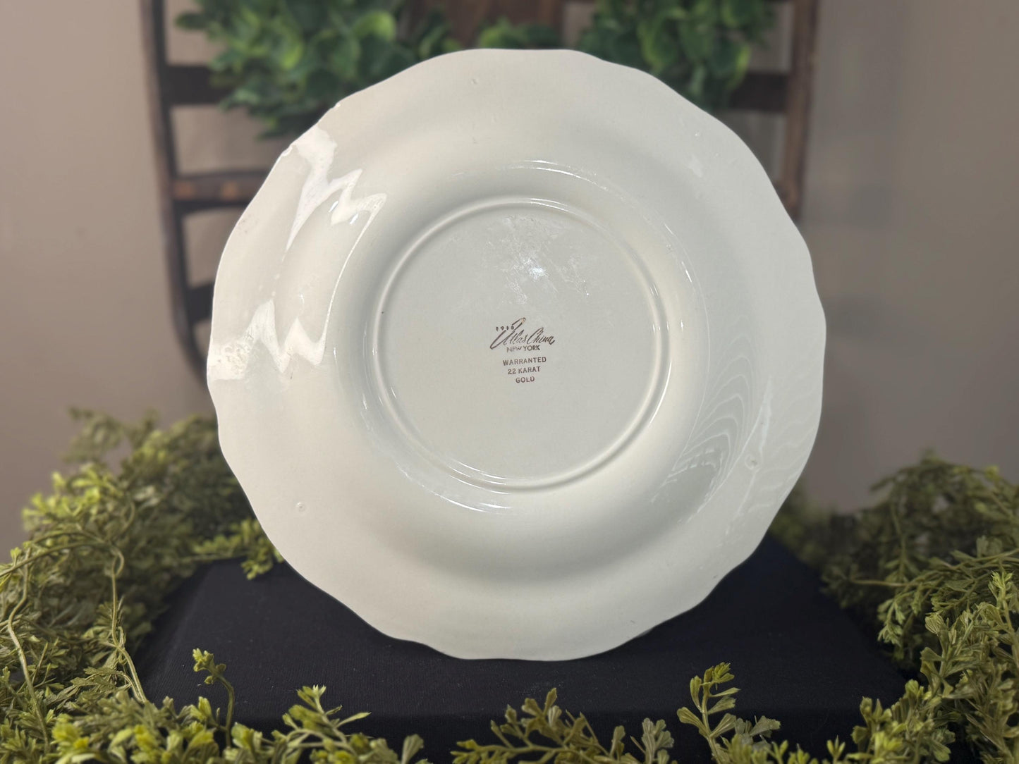 Vintage 22k gold Last Super plate