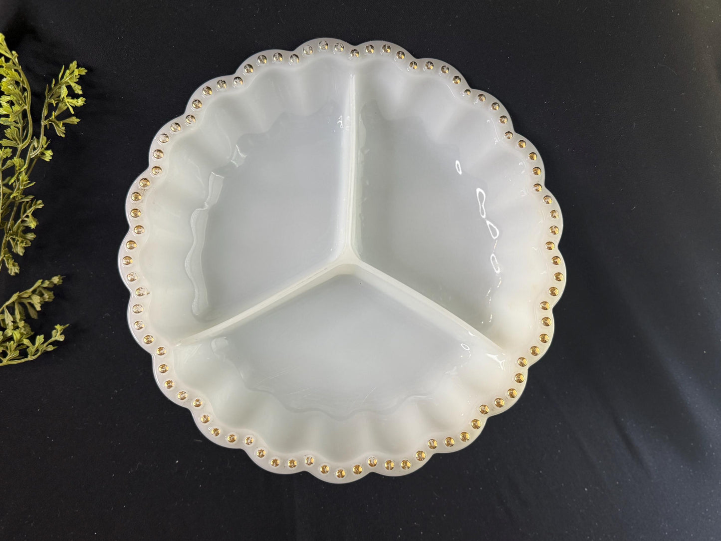 Vintage Anchor Hocking forming milk glass divided relish tray
