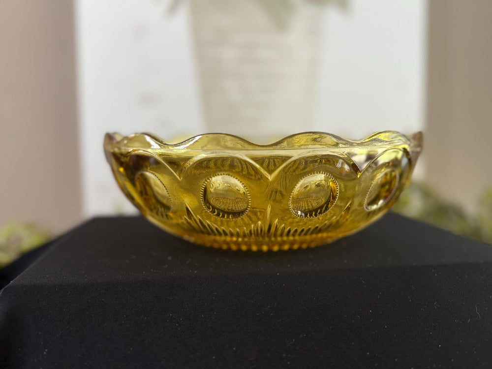 Vintage Bartlett Manhattan Honey Amber Serving Bowl