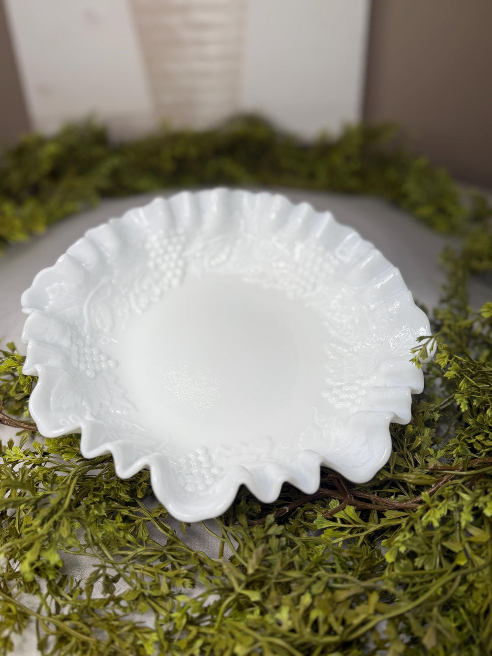 Vintage Imperial Milk Glass Bowl: Ruffled Harvest Grape Serving Dish