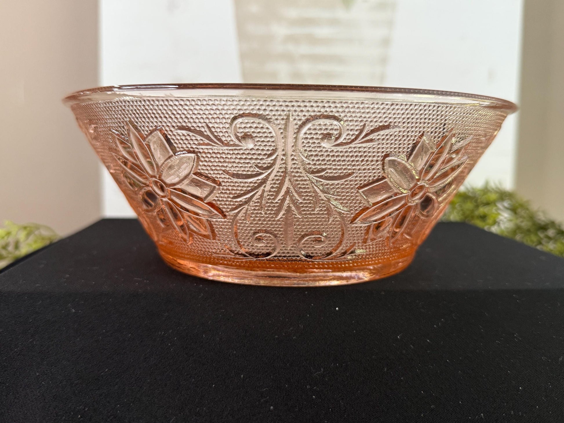 Vintage Indiana Glass pink tiara salad bowl