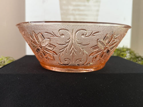 Vintage Indiana Glass pink tiara salad bowl