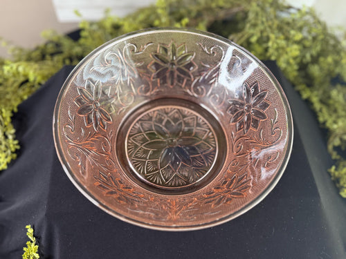 Vintage Indiana Glass pink tiara salad bowl
