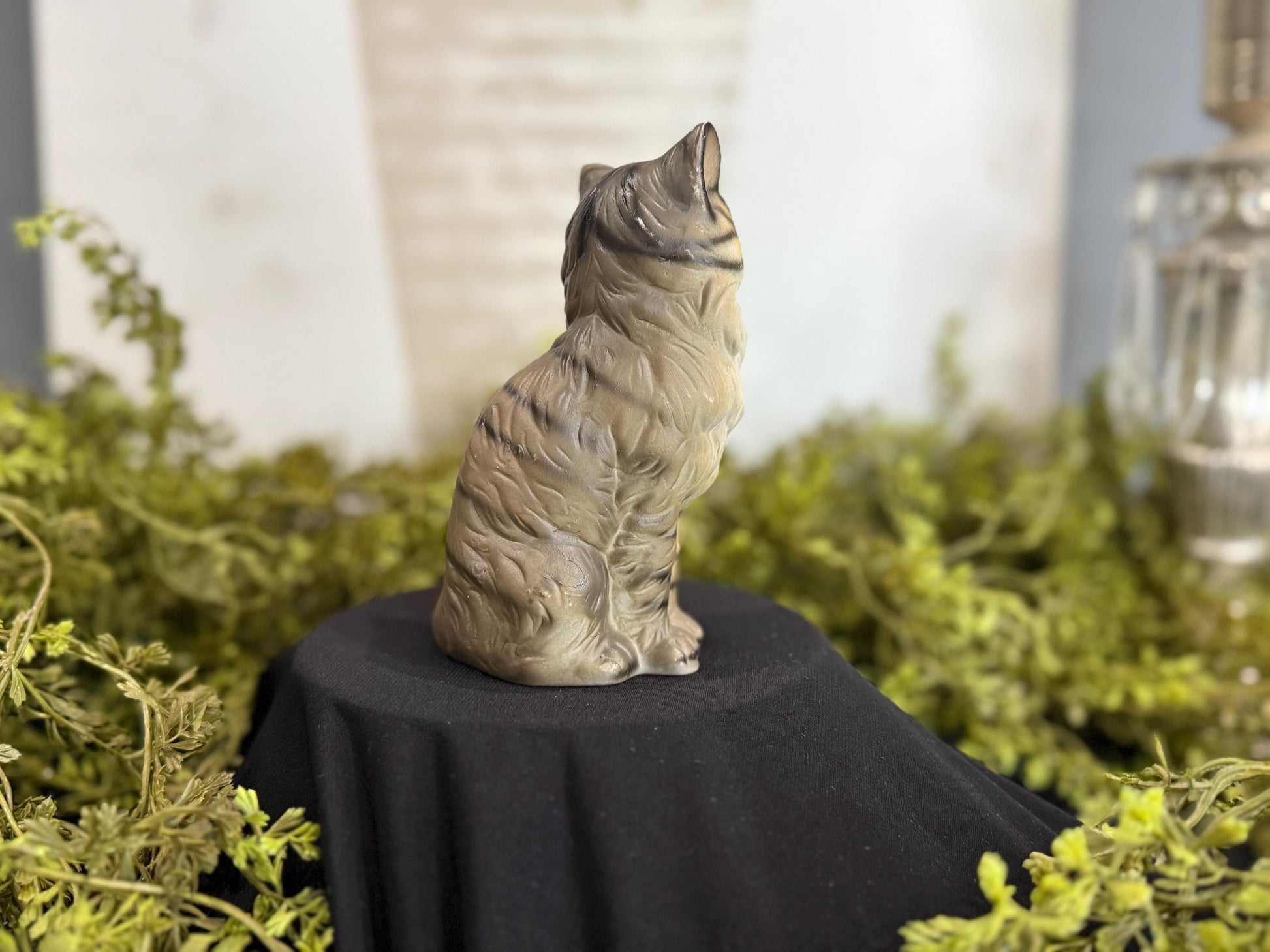 Vintage ceramic cat figurine