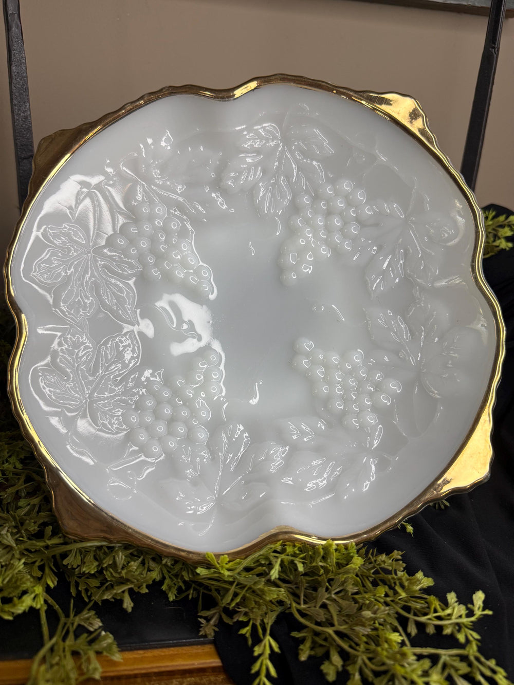 Vintage Anchor Hocking milk glass gold rim bowl