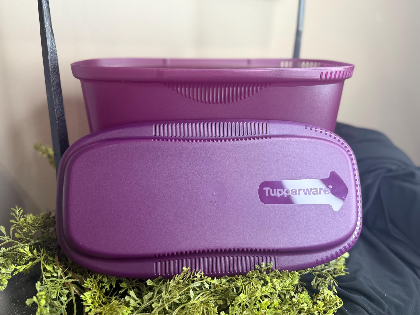 Tupperware Microwave Pasta Maker: Purple Spaghetti Cooker Strainer (1.9L)