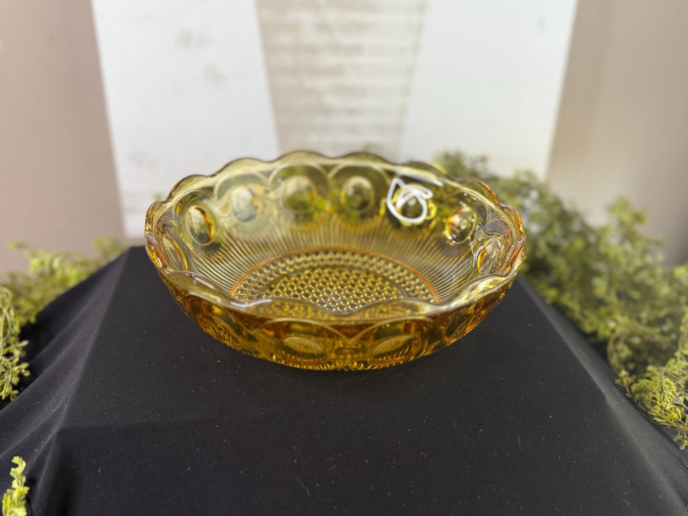 Vintage Bartlett Manhattan Honey Amber Serving Bowl