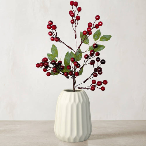 Lodge Berry Pick w/ Leaves 19'' - Deep Red