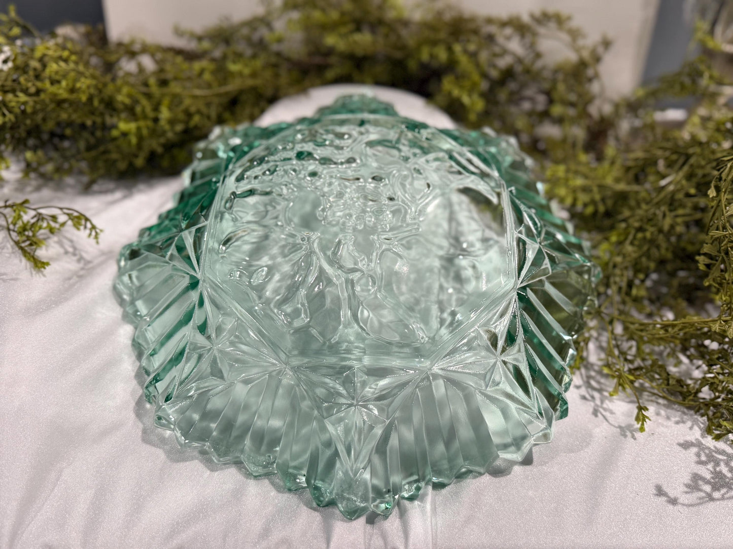 Vintage teal Federal Glass petal pattern 10” bowl