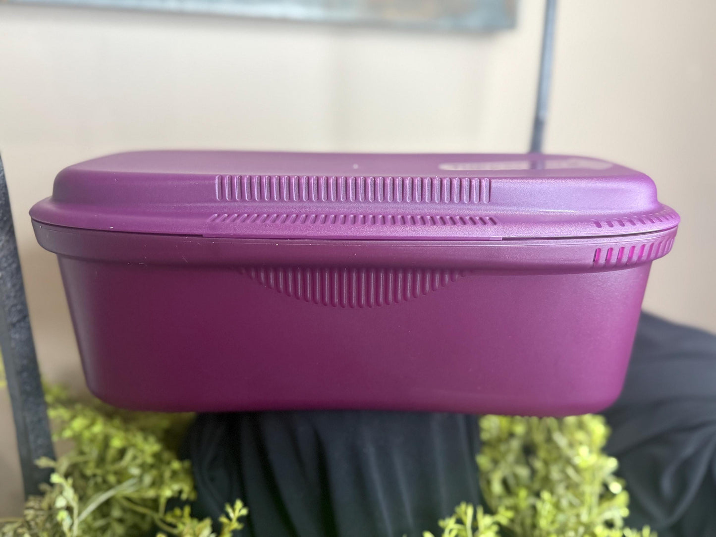 Tupperware Microwave Pasta Maker: Purple Spaghetti Cooker Strainer (1.9L)
